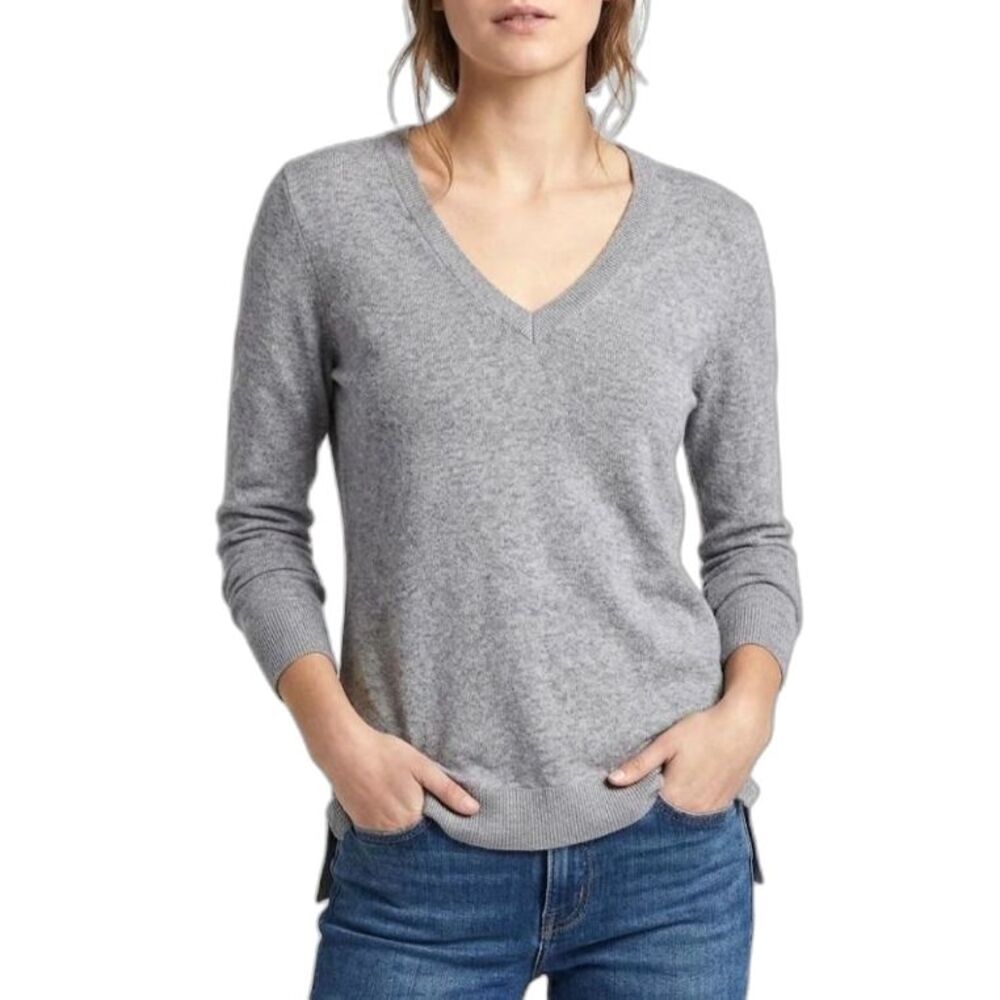 525 America Women's Gray Lightweight Classic V-Neck Long Sleeve Sweater Size M